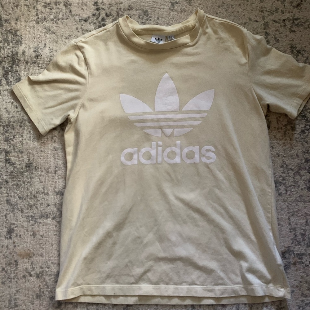 Adidas T-shirt